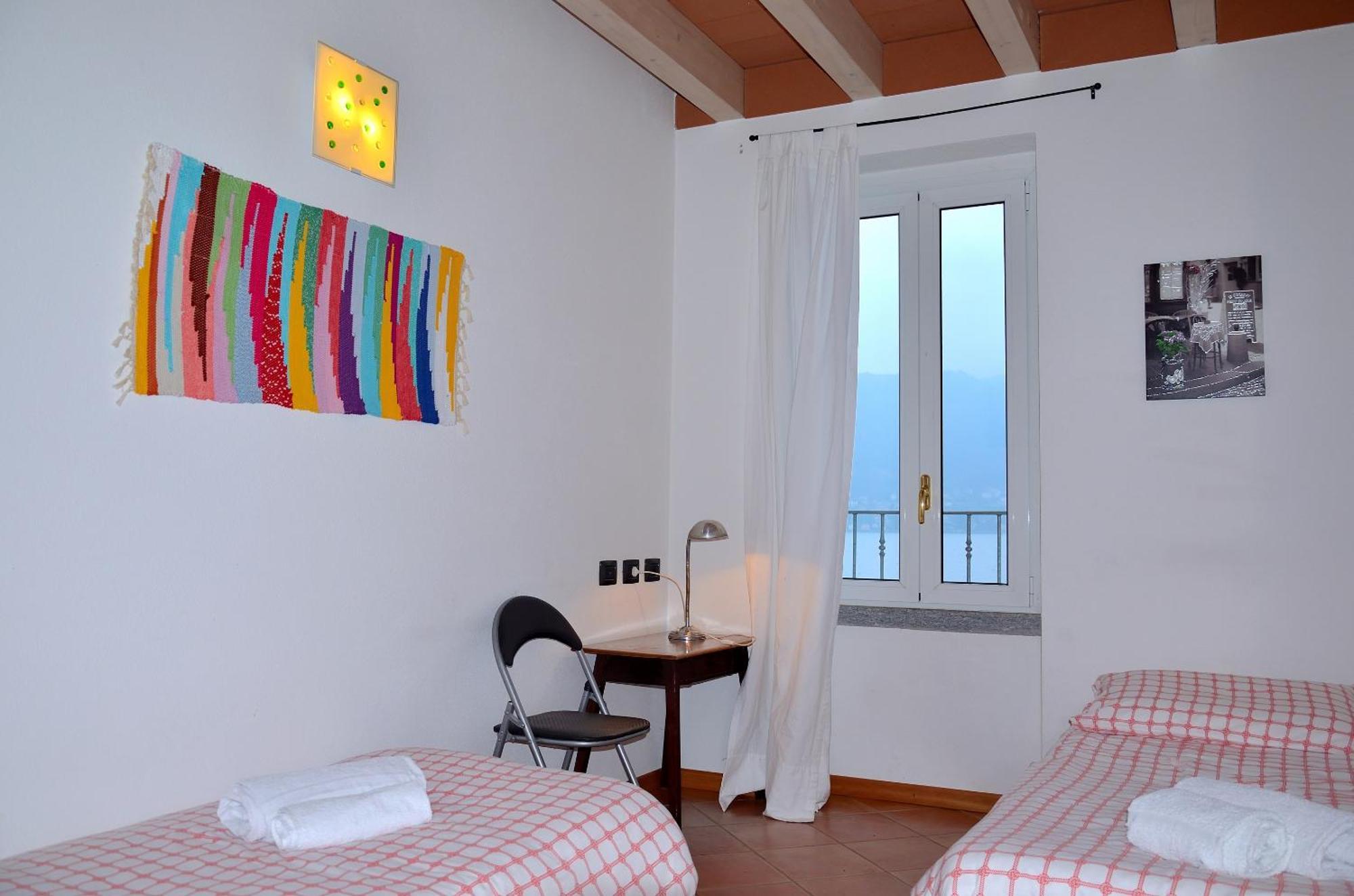 White Garden - Apartment With Access To The Lake Льерна Экстерьер фото