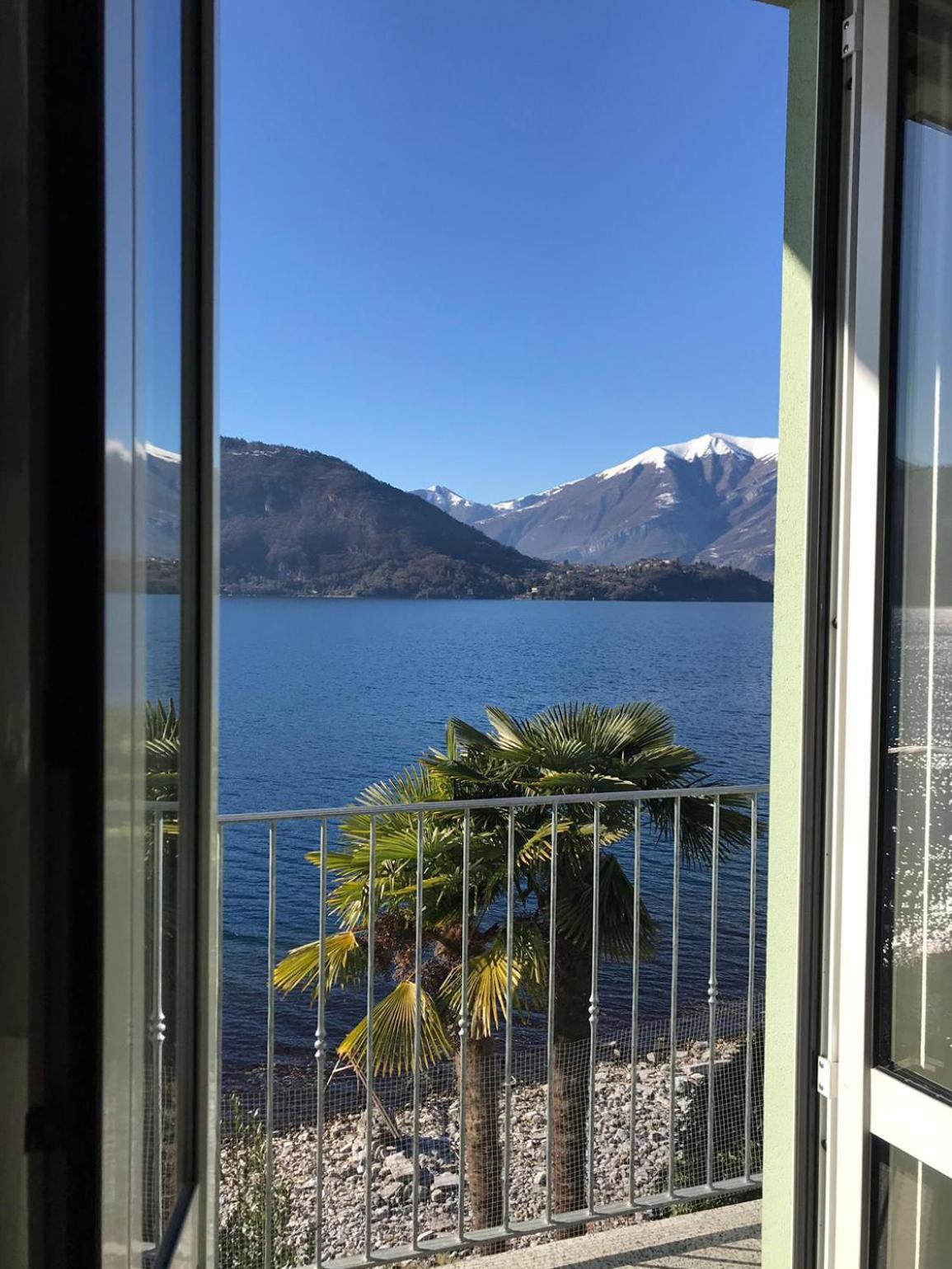 White Garden - Apartment With Access To The Lake Льерна Экстерьер фото